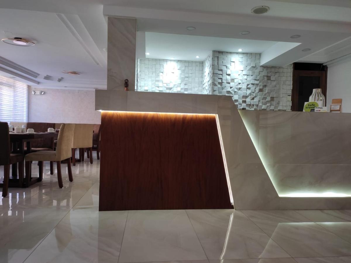 La Carolina Inn Кито Экстерьер фото